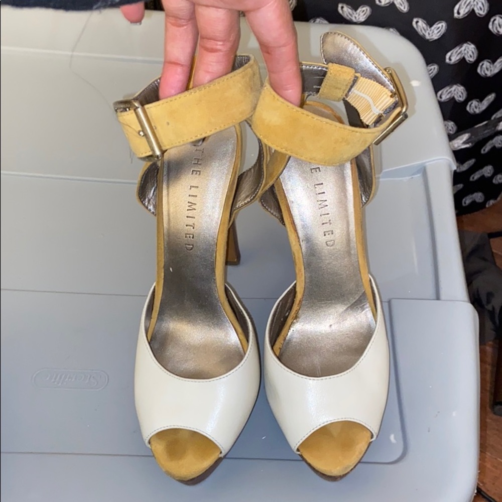 LIMITED leather heels color block